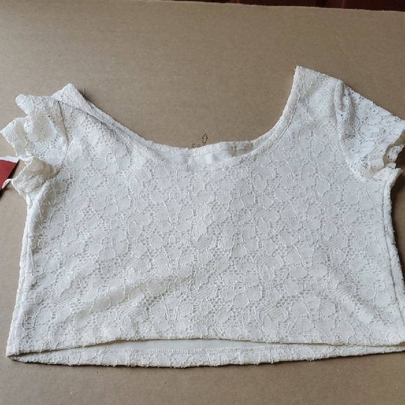 Mossimo Supply Co. Cream Ruffled Cap Sleeve Crop Top - Picture 1 of 5